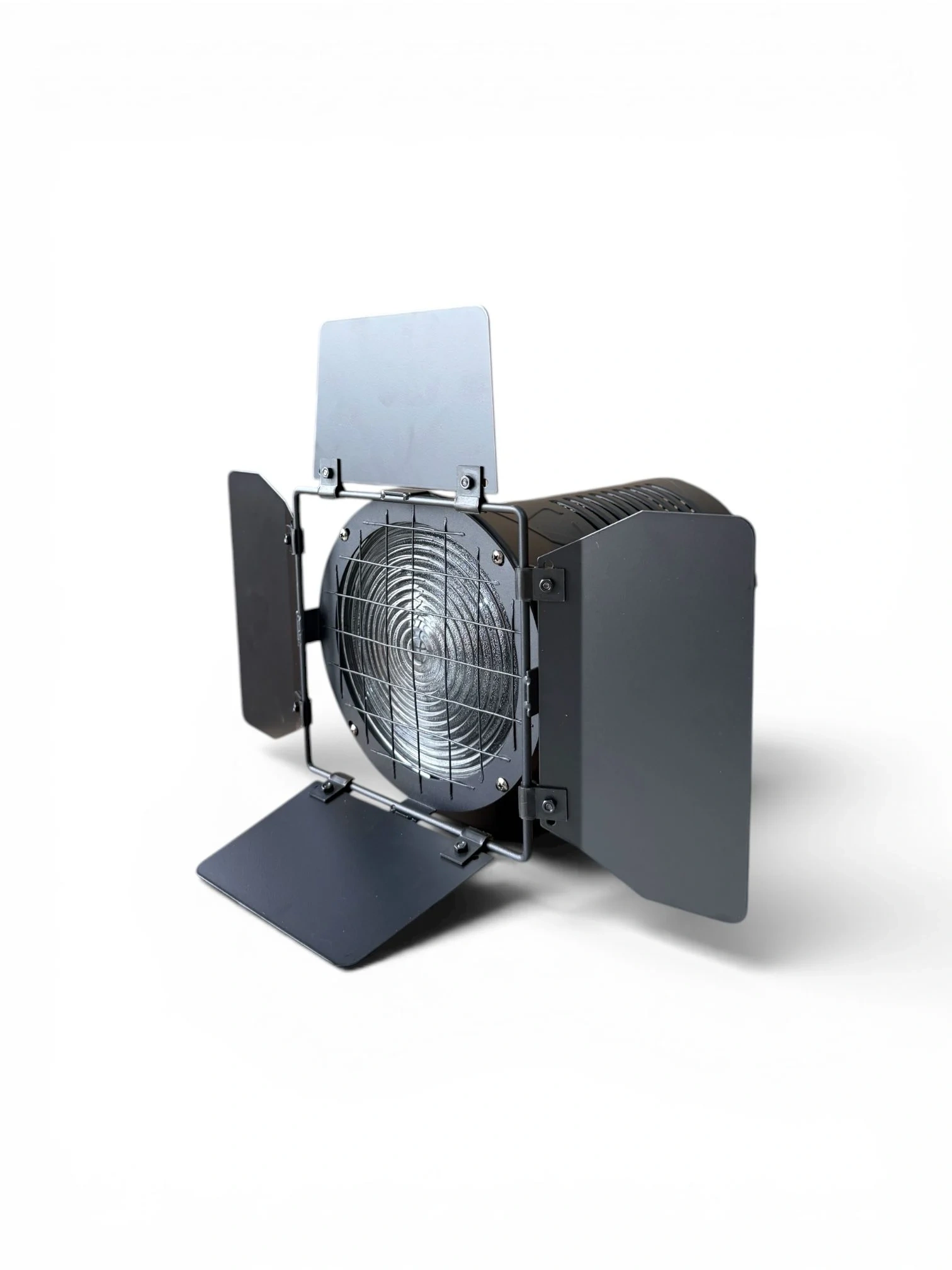 WhatsApp Image 2026-04-20 at 11.23.50 PROSTONE FRS 300 LED 3200K Fresnel Spot Işık - Görsel 1